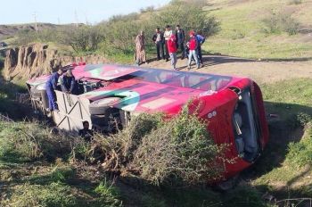 حادث إنقلاب حافلة شباب أطلس خنيفرة يؤجل مباراة النادي أمام نهضة بركان