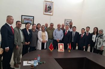 بالصور.. فريق طبي صيني يحط الرحال بمدينة مكناس لهذه الغاية