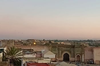 محسن الأكرمين يكتب : فتح باب منصور باتجاه لالة عودة بات ضرورة ملحة