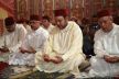 الملك محمد السادس يؤدي صلاة الجمعة بـمسجد عين الله بإقليم مولاي يعقوب