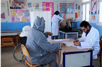 حوالي 70 مريضا يستفيدون من قافلة للجراحة الباطنية بإقليم إفران