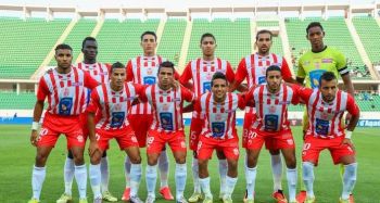 المغرب الفاسي يحقق تعادلا بطعم الخسارة أمام حسنية أكادير