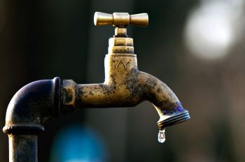 لاراديم تنجح في حل أزمة التزود بالماء يوم عيد الأضحى بمكناس