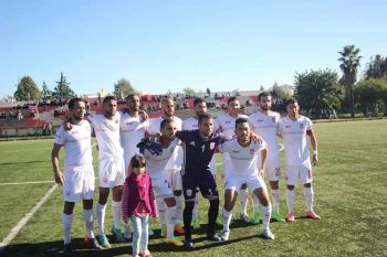 النادي المكناسي يحقق فوزا مهما على فريق سطاد المغربي ويزيحه من صدارة الترتيب