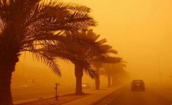 نشرة إنذارية : ترقب رياح عاصفية قوية مع تناثر الغبار بعدة أقاليم بجهة فاس مكناس