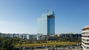 برج اتصالات المغرب بالرباط يفتتح اليوم