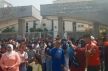 تلاميذ يحتجون أمام مقر مديرية مكناس بسبب نتائج السلك الاعدادي