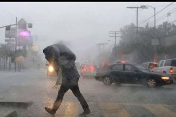 توقع زخات مطرية رعدية قوية اليوم الجمعة وغدا السبت بمكناس ومجموعة من مدن المملكة