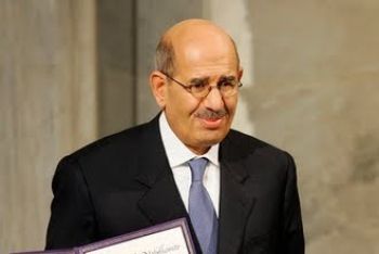  مغربي يقود حملة تَوقيعات لسحب جائزة نوبل من البَرادعي