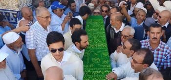 تشييع جنازة مولاي مسعود في موكب مهيب والملك محمد السادس يعزي أفراد أسرته