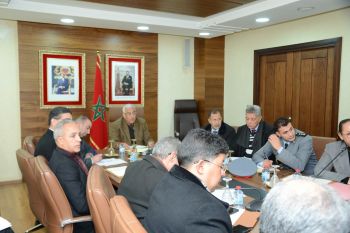 استعدادا لرمضان.. عامل عمالة مكناس يترأس اجتماعا لضمان تموين الأسواق ومراقبة الأسعار