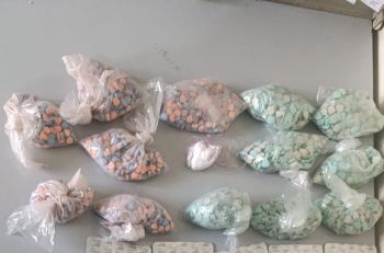 بتنسيق مع الديستي.. فرقة مكافحة العصابات تحبط محاولة جديدة لإغراق مكناس بحبوب الهلوسة