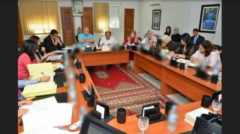لجنة التنمية الإقتصادية والاجتماعية والثقافية والبيئية بجهة فاس مكناس تعقد إجتماعا بمقر الجهة 