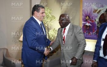 وزير الفلاحة يلتقي بنظيريه الإيفواري والغابوني على هامش الملتقى الدولي للفلاحة بمكناس