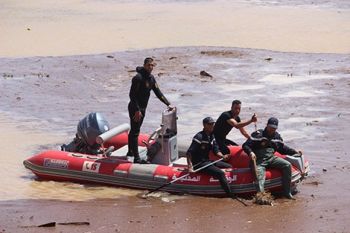 فاجعة انقلاب حافلة بالرشيدية : الحصيلة ترتفع الى 29 قتيل بعد العثور على جثة طفل