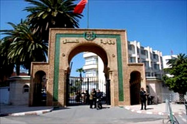 ضحايا وكالة تهجير لكندا بمكناس ينقلون احتجاجهم إلى وزارة العدل