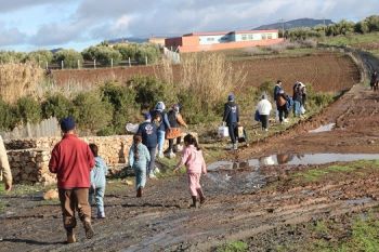 قافلة بسمة أمل تقود جمعية فاعل خير مكناس إلى دوار آيت طيبوش بجماعة أم الربيع بخنيفرة