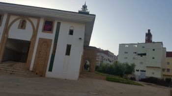 تفاصيل اعتداء متشرد  على إمام مسجد وأحد المصلين بحي كاميليا بالسلاح الأبيض