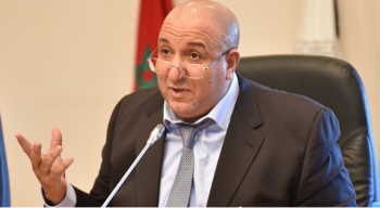 فرتاحي يشدد على ضرورة إنجاز المشاريع الكبرى المرتبطة بتحلية مياه البحر لمواجهة أزمة الإجهاد المائي