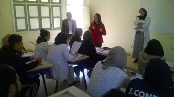 بعد إعفاء مديرها المديرة الإقليمية تزور ثانوية