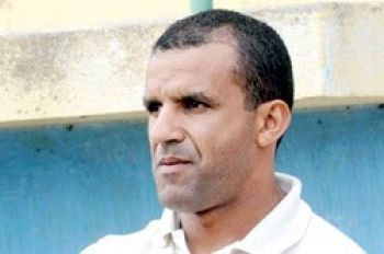 المدرب السابق لشباب أطلس خنيفرة هشام الإدريسي يقترب من الإشراف على فريق النادي القنيطري 
