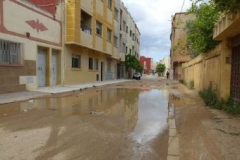 فوضى و خروقات في التعمير بحي الزيتون بمكناس