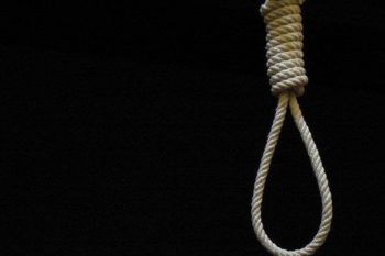 عاجل : بائع فواكه جافة يشنق نفسه بمكناس