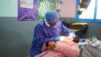 قافلة طبية متعددة التخصصات تقرّب الخدمات الصحية من ساكنة العالم القروي بعمالة مكناس