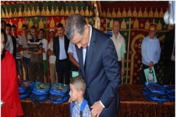 عامل إقليم الحاجب يشرف على إعطاء الانطلاقة الرسمية للدخول الدراسي الجديد 2016-2017