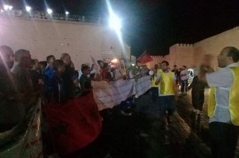 عاجل : وقفة ليلية لتجار مكناس احتجاجا على احتلال 'الفراشة' لشوارع المدينة العتيقة
