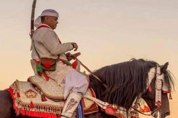 المهرجان الربيعي لعين الجمعة بمكناس يحتفي بفن التبوريدة رغم صعوبة الحصول على البارود