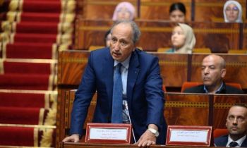 برلماني يسائل وزير التربية الوطنية والرياضة حول فرار لاعبين من منتخب كرة اليد في بولندا