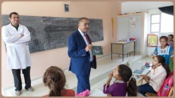 مدير أكاديمية جهة مكناس تافيلالت يزور المدرسة الجماعاتية بوشبل بإقليم خنيفرة 