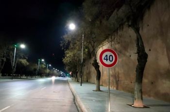 مكناس: علامة (40) بطريق القصبة أكدال، انتباه رادار إليكتروني أمامكم !!!
