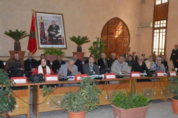 بعد فريق البصمة.. تأسيس فريق جديد بجماعة مكناس يكشف استمرار الصراع داخل المجلس