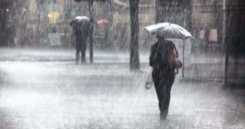 نشرة إنذارية : توقع أمطار قوية ورعدية بمكناس وعدة أقاليم أخرى طيلة هذه الفترة