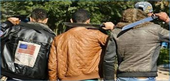 تعرض مراقب حافلات
