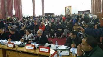 المجلس الجماعي بمكناس وحيرة التضامن مع مستخدمات 'سيكوميك'