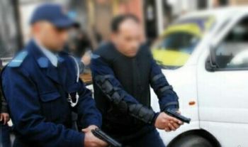 شرطي يستعمل سلاحه الوظيفي بمكناس لتهديد جانح روع ساكنة حي الزيتون بجرائم السرقة 