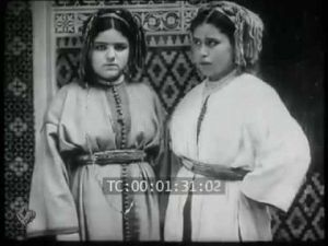 فيديو نادر للحي اليهودي بمكناس سنة 1927 مع موسيقى رائعة